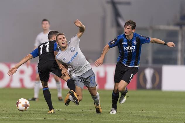 (L-R) Marco Remeo Freuler (Atalanta), Wayne Rooney (Everton), Marten de Roon (Atalanta), SEPTEMBER 14, 2017 - Football Soccer : UEFA Europa League Group E match between Atalanta BC 3-0 Everton FC at Mapei Stadium - Citta del Tricolore in Reggio Emilia, Italy. Noxthirdxpartyxsales  (ptmb113647)