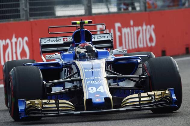 Pascal Wehrlein ger grand Prize from Singapore 2017 Free Training motor aviation Formula 1 15 09 2017 Singapore Copyright: xEIBNER JERRYxANDREx EP_JAE
