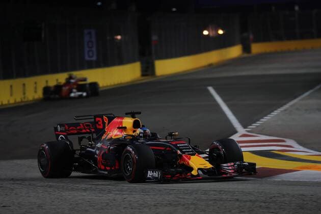 Singapore Grand Prix 14 - 17 September 2017 15.09.2017 - Free Practice 2, Daniel Ricciardo (AUS) Red Bull Racing RB13 