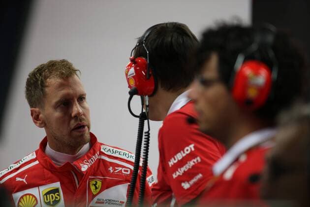 15.09.2017 - Free Practice 2, Sebastian Vettel (GER) Scuderia Ferrari SF70H Singapore Grand Prix 14 - 17 September 2017 15.09.2017 - Free Practice 2, Sebastian Vettel (GER) Scuderia Ferrari SF70H 