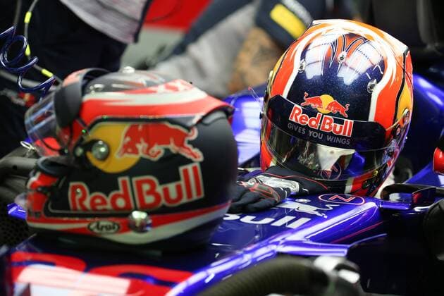 15.09.2017 - Free Practice 2, Daniil Kvyat (RUS) Scuderia Toro Rosso STR12 Singapore Grand Prix 14 - 17 September 2017 15.09.2017 - Free Practice 2, Daniil Kvyat (RUS) Scuderia Toro Rosso STR12 