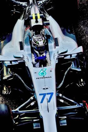 Valtteri Botta Fin 77 Mercedes AMG Petronas motor aviation grand Prize from Singapore 2017 1 Free Training motor aviation Formula 1 15 09 2017 Singapore Copyright: xEIBNER JERRYxANDREx EP_JAE