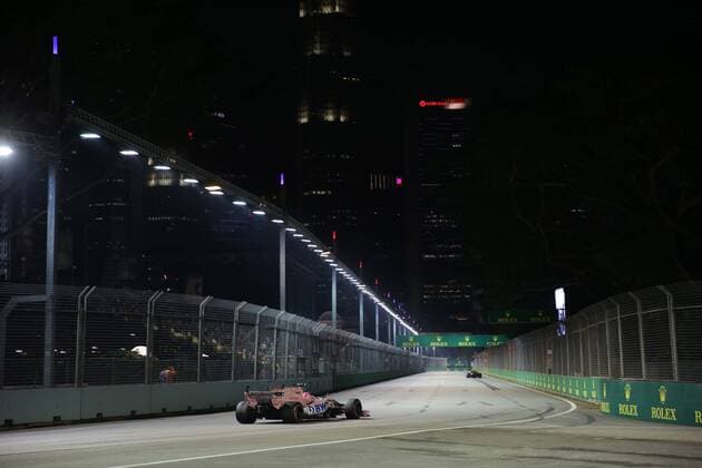 15.09.2017 - Free Practice 2, Esteban Ocon (FRA) Sahara Force India F1 VJM10 Singapore Grand Prix 14 - 17 September 2017 15.09.2017 - Free Practice 2, Esteban Ocon (FRA) Sahara Force India F1 VJM10 