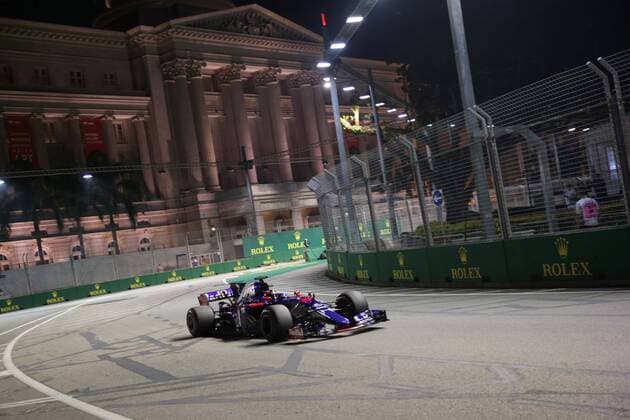 15.09.2017 - Free Practice 2, Daniil Kvyat (RUS) Scuderia Toro Rosso STR12 Singapore Grand Prix 14 - 17 September 2017 15.09.2017 - Free Practice 2, Daniil Kvyat (RUS) Scuderia Toro Rosso STR12 