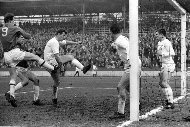 1 Football Bundesliga Season 1963 64 1 FC Cologne Hertha BSC Berlin 15 02 1964 Own goal through Hans Schäfer to 2 1 left TW Schumacher FC and Altendorff Hertha HM