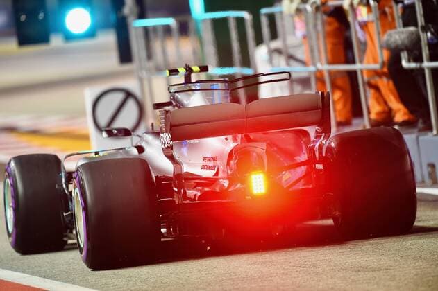 Valtteri Botta Fin 77 Mercedes AMG Petronas motor aviation grand Prize from Singapore 2017 2 Free Training motor aviation Formula 1 15 09 2017 Singapore Copyright: xAndre Eibner-Pressefotox EP_JAE