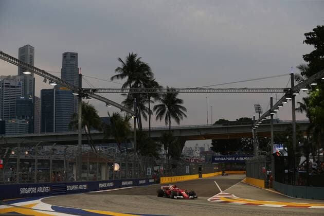 16.09.2017 - Free Practice 3, Kimi Raikkonen (FIN) Scuderia Ferrari SF70H Singapore Grand Prix 14 - 17 September 2017 16.09.2017 - Free Practice 3, Kimi Raikkonen (FIN) Scuderia Ferrari SF70H 