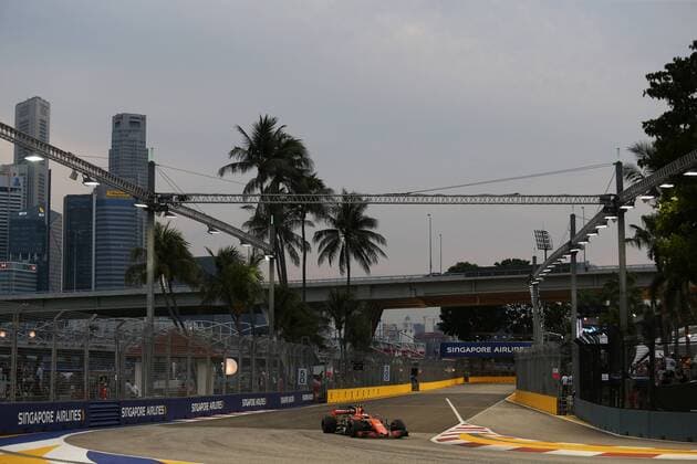 16.09.2017 - Free Practice 3, Stoffel Vandoorne (BEL) McLaren MCL32 Singapore Grand Prix 14 - 17 September 2017 16.09.2017 - Free Practice 3, Stoffel Vandoorne (BEL) McLaren MCL32 