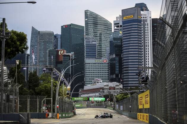 Motorsports: FIA Formula One World Championship WM Weltmeisterschaft 2017, Grand Prix of Singapore, 44 Lewis Hamilton (GBR, Mercedes AMG Petronas F1 Team), Singapore Singapore