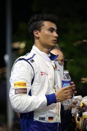 16.09.2017 - Qualifying, Pascal Wehrlein (GER) Sauber C36 Singapore Grand Prix 14 - 17 September 2017 16.09.2017 - Qualifying, Pascal Wehrlein (GER) Sauber C36 