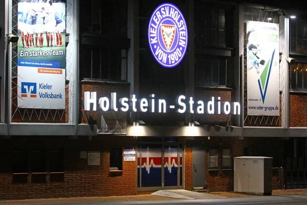 illuminated emblem and Club crest at Holstein Stadium in Leng Leng Schleswig Holstein Germany Holstein Stadium Copyright: xAgentur54Gradx xPatrickxNawex