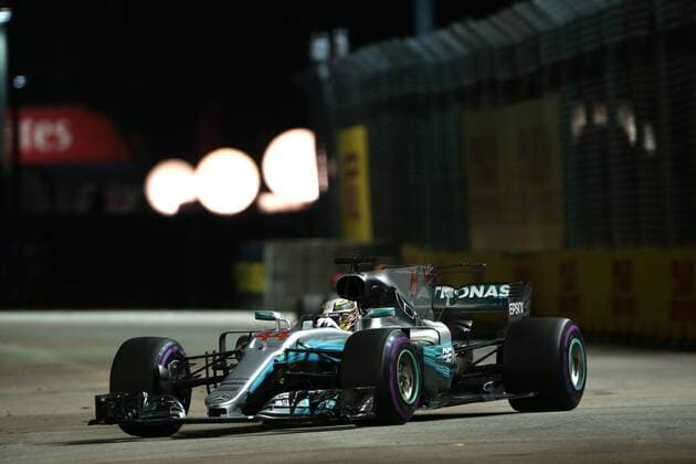 Motorsports: FIA Formula One World Championship WM Weltmeisterschaft 2017, Grand Prix of Singapore, 44 Lewis Hamilton (GBR, Mercedes AMG Petronas F1 Team), Singapore Singapore