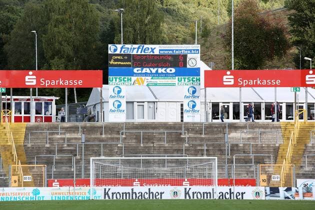 The Scoreboard shows the Results from 6 0 Football Oberliga Westphalia 6 Matchday Sports fans Siegen FC Guetersloh at 17 09 2017 in Siegen Germany