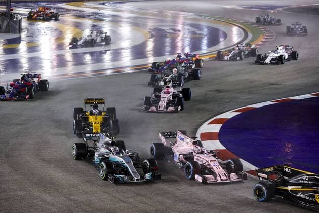 Motorsports: FIA Formula One World Championship WM Weltmeisterschaft 2017, Grand Prix of Singapore, 77 Valtteri Bottas (FIN, Mercedes AMG Petronas F1 Team), 11 Sergio Perez (MEX, Sahara Force India F1 Team), 30 Jolyon Palmer (GBR, Renault F1 Team), 31 Esteban Ocon (FRA, Sahara Force India F1 Team), Singapore Singapore