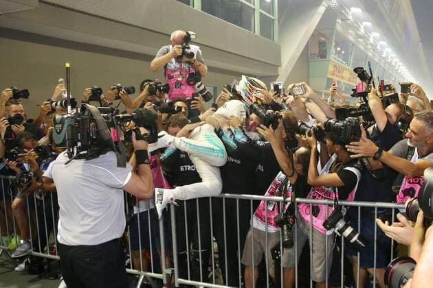 Lewis Hamilton GB 44 Mercedes AMG Petronas motor aviation grand Prize from Singapore 2017 Race motor aviation Formula 1 17 09 2017 Singapore Copyright: xEIBNER JERRYxANDREx EP_JAE