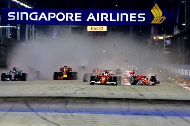 Crash Sebastian Vettel ger 5 Scuderia Ferrari grand Prize from Singapore 2017 Race motor aviation Formula 1 17 09 2017 Singapore Copyright: xAndre Eibner-Pressefotox EP_JAE