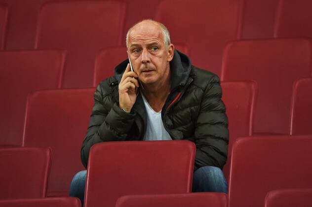 ger 1 FBL FC Augsburg vs RB Leipzig 19 09 2017 WWK Arena Augsburg ger 1 FBL FC Augsburg vs RB Leipzig in Picture Football expert Mario Basler nordphotox xSchreyer nph00305