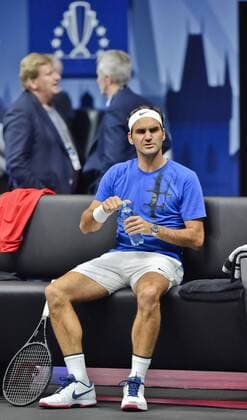 Swiss tennis player ROGER FEDERER refreshes during the training session prior to the first edition of the Laver Cup tennis tournament in Prague, Czech Republic, on September 20, 2017. The team of Europe will compete with the world selection. (CTKxPhoto VitxSimanek) CTKPhotoP201709200862701  VIS 005