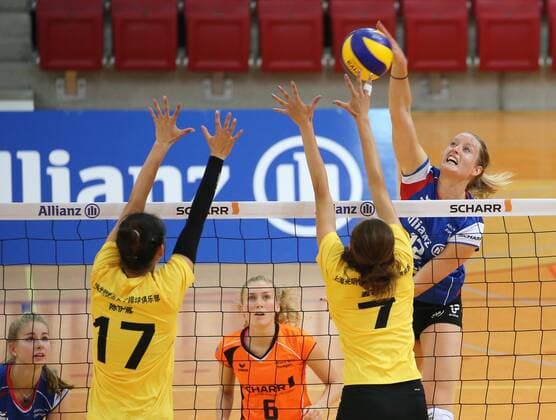 BAU 22.09.2017 Stuttgart Volleyball Allianz MTV Stuttgart vs. Shangai Bright Ubest, Deborah van Daelen (Stuttgart, rechts)