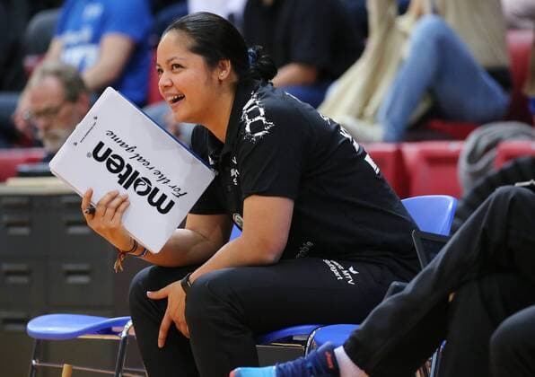 BAU 22.09.2017 Stuttgart Volleyball Allianz MTV Stuttgart vs. Shangai Bright Ubest, Co-Trainerin Tamari Miyashiro (Stuttgart)