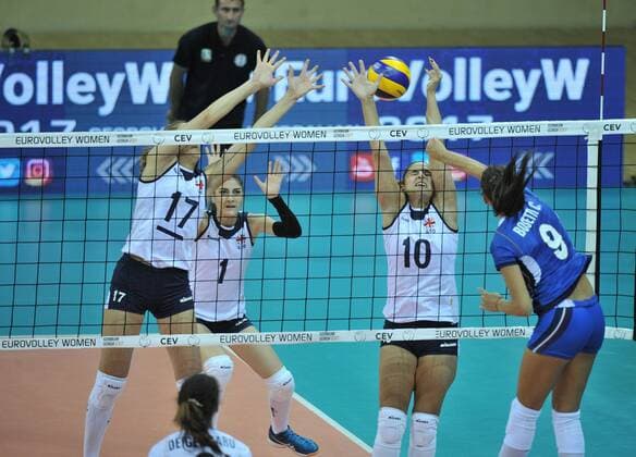 (170923) -- TBILISI, Sept. 23, 2017 -- Italy s C. C. Bosetti (1st R) competes during the match in Group B of the 2017 European Women s Volleyball Championship between Georgia and Italy in Tbilisi, Georgia, on Sept. 22, 2017. Italy won the match by 3-0. ) (SP)GEORGIA-TBILISI-EUROPEAN WOMEN S VOLLEYBALL CHAMPIONSHIP KulumbegashvilixTamuna 