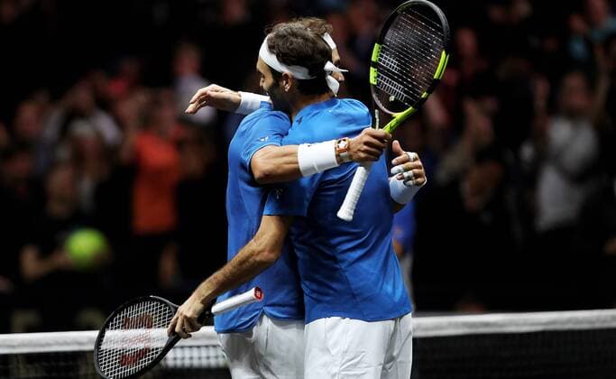 TENNIS - Laver Cup 2017 PRAGUE,CZECH REPUBLIC,23.SEP.17 - TENNIS - Laver Cup, Team Europe vs Team World. Image shows Roger Federer (SUI) and Rafael Nadal (ESP). GEPAxpictures xMatthiasxHauer