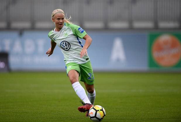 Pernille Harder (Wolfsburg, 22), Fussball, Allianz-Frauen-Bundesliga, VfL Wolfsburg - FF USV Jena xPW001F2Px