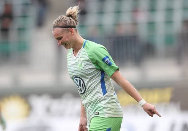 Torjubel Alexandra Popp (VfL Wolfsburg) zum 5-0