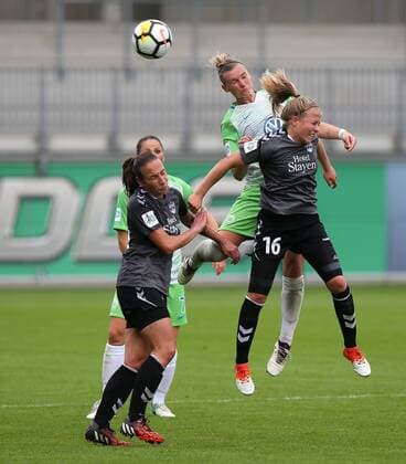 VfL vs Jena , Frauen Wolfsburg, Deutschland. 24.09.2017, FUßBALL - VfL Wolfsburg vs FF USV Jena, 1. Allianz Frauen Bundesliga, Saison 2017-18. Bild zeigt: Alexandra Popp (VfL Wolfsburg) Wolfsburg