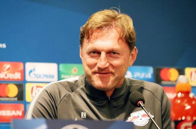 RB Leipzig - Pressekonferenz Fussball Champions League Istanbul, 25.09.2017, Vodafone Park, Fussball, UEFA Champions League, Gruppe G, 2.Spieltag , Besiktas Istanbul vs. RB Leipzig , Pressekonferenz am Vortag des Spieles. , Im Bild; Trainer Ralph Hasenhüttl Hasenhuettl, RB Leipzig ,