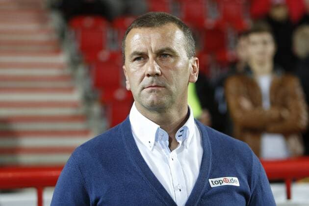 Manfred Paula (FCK, Trainer) Porträt, Portrait. , Fussball, 2. Bundesliga, 1. FC Union Berlin - 1. FC Kaiserslautern xPW003F2Px