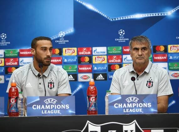 Besiktas s Football Team Coach Senol Gunes and Player Cenk Tosun gives a press conference PK Pressekonferenz on the eve of the team s a day before their UEFA Champions League Group G match against RB Leipzig on September 25, 2017 in Istanbul , Turkey. 