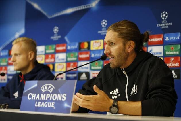NEERPEDE,BELGIUM - SEPTEMBER 26 : Nicolas Frutos head coach of RSC Anderlecht and Olivier Deschacht defender of RSC Anderlecht during the press conference PK Pressekonferenz of Rsc Anderlecht team the day before the match between Rsc Anderlecht and Celtic Glasgow FC - UEFA Champions League ,26 09 2017. FOOTBALL : Conference De Presse RSC Anderlecht - Neerpede - 26 09 2017 PhotoNews Panoramic  775030925