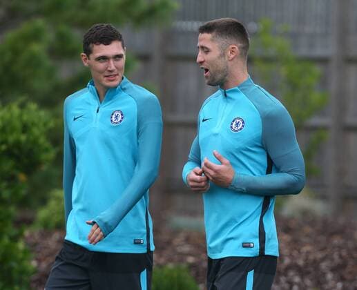 September 26, 2017 - London, United Kingdom - L-R Chelsea s Andreas Christensen and Chelsea s Gary Cahill.during Chelsea Training session priory to they game against Atltico Madrid at Chelsea Training Ground on in Cobham, 26 Sept 2017 Chelsea Training Session  - ZUMAn230 20170926_zaa_n230_019 Copyright: xKieranxGalvinx