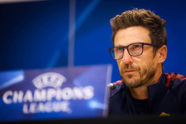 Baku: Qarabag and Roma press conference PK Pressekonferenz Roma s coach from Italy Eusebio Di Francesco gives a press conference in Baku on September 26, 2017 on the eve of the UEFA Champions League Group C football match between Qarabag FK and AS Roma.  AzizxKarimovx xPacificxPress