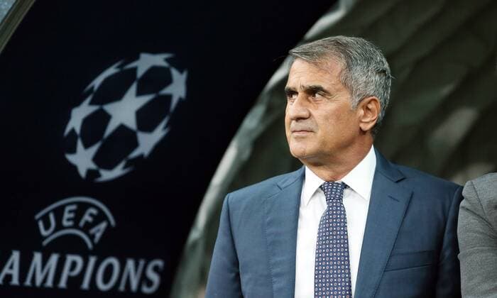 Besiktas Istanbul - RB Leipzig Fussball Champions League Istanbul, 26.09.2017, Vodafone Park, Fussball, UEFA Champions League, Gruppe G, 2.Spieltag , Besiktas Istanbul vs. RB Leipzig , Im Bild; Trainer Senol Günes Guenes (Besiktas). ,