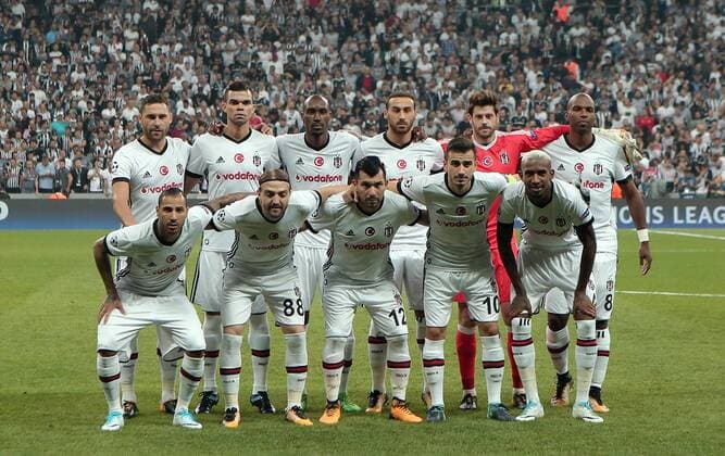 Besiktas players pose for photographers during Besiktas vs. Leipzig UEFA Champions League game at Vodafone Park, Istanbul, September 26th, 2017. (  Copyright: TolgaxAdanali 15811125