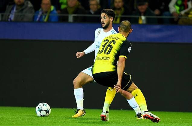 26.09.2017, xfux, Fussball Champions League, Borussia Dortmund - Real Madrid, emspor, v.l. Isco Francisco Rom‡n Alarc—n Su‡rez (Real Madrid), Oemer Toprak (Borussia Dortmund) Dortmund