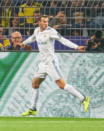 Gareth BALE, Real Madrid 11 Torjubel, Jubel nach dem Tor zum 0-1 Jubel, jubeln, jubelt, Freude, Emotionen, Feiern, Lachen, jubelt, freuen, reisst die Arme hoch, ballt die Faust BORUSSIA DORTMUND - REAL MADRID Gruppenphase Hinspiel, Fussball UEFA Champions League, Dortmund, 26.09.2017 CL Saison 2017 2018, BVB,