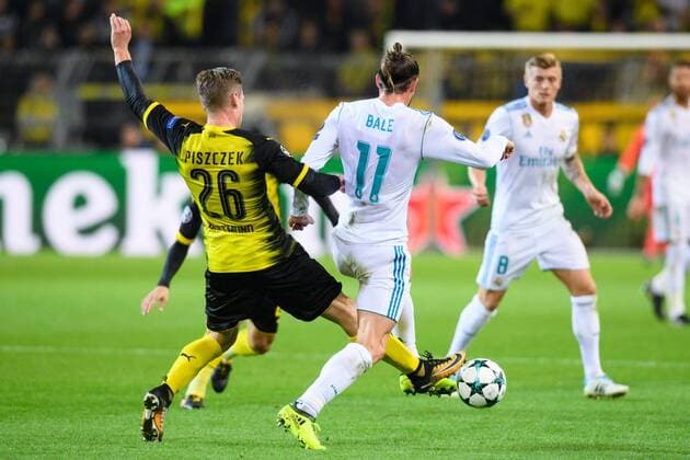 GER, UEFA CL, Borussia Dortmund (GER) vsÊReal Madrid (ESP) 26.09.2017, Signal Iduna Park, Dortmund, Group stage, Gruppe H, GER, UEFA CL, Borussia Dortmund (GER) vsÊReal Madrid (ESP), im Bild Zweikampf zwischen Lukasz Piszczek ( 26 Dortmund) und Gareth Bale ( 11 Madrid) nordphotox xKurth nph00016