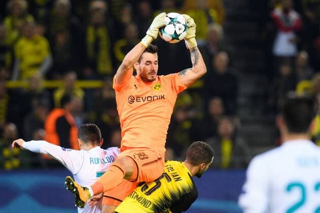 GER, UEFA CL, Borussia Dortmund (GER) vsÊReal Madrid (ESP) 26.09.2017, Signal Iduna Park, Dortmund, Group stage, Gruppe H, GER, UEFA CL, Borussia Dortmund (GER) vsÊReal Madrid (ESP), im Bild Roman Bürki Buerki ( 38 Dortmund) Torwart, Tormann, Torhueter Torhüter nordphotox xKurth nph00016