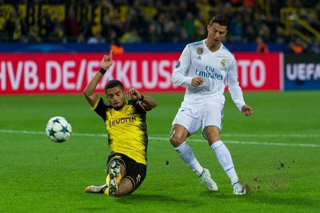 Fußball, CL, Borussia Dortmund - Real Madrid Dortmund, Deutschland 26.09.2017, UEFA Champions League - 2017 18 Season, Gruppenphase - Gruppe H - 2. Spieltag, BV Borussia Dortmund - Real Madrid, TOR zum 0:2 durch Cristiano Ronaldo (Real Madrid), Jeremy Toljan (BVB) ( DeFodi001