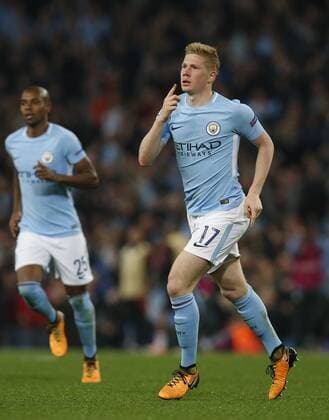 Kevin De Bruyne of Manchester City celebrates scoring the first goal during the Champions League Group F match at the Emirates Stadium, Manchester. Picture date: September 26th 2017. Picture credit should read: Andrew Yates Sportimage EDITORIAL USE ONLY. No use with unauthorised audio, video, data, fixture lists, club league logos or live services. Online in-match use limited to 120 images, no video emulation. No use in betting, games or single club league player publications.