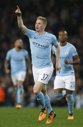 Kevin De Bruyne of Manchester City celebrates scoring the first goal during the Champions League Group F match at the Emirates Stadium, Manchester. Picture date: September 26th 2017. Picture credit should read: Andrew Yates Sportimage EDITORIAL USE ONLY. No use with unauthorised audio, video, data, fixture lists, club league logos or live services. Online in-match use limited to 120 images, no video emulation. No use in betting, games or single club league player publications.