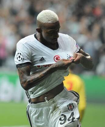Anderson Talisca of Besiktas celebrates his goal during Besiktas vs. Leipzig UEFA Champions League game at Vodafone Park, Istanbul, September 26th, 2017. (Hikmet Saatci - Depo Photos)  15811257