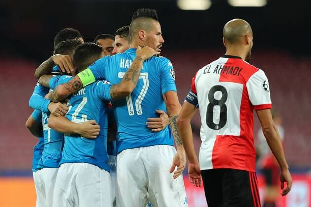 Esultanza dopo il gol di Dries Mertens Napoli goal celebration Napoli 26-09-2017 Stadio San Paolo Football Calcio UEFA Champions League 2017 2018 Napoli - Feyenoord Group F Foto Cesare Purini Insidefoto cesarexpurini