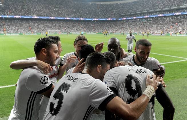 Anderson Talisca of Besiktas celebrates his goal with teammates during Besiktas vs. Leipzig UEFA Champions League game at Vodafone Park, Istanbul, September 26th, 2017. (Hikmet Saatci - Depo Photos)  15811263