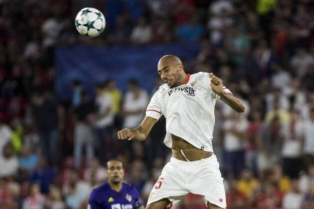 September 26, 2017 - Seville, Spain - Steven N Zonzi of Sevilla shoots during the UEFA Champions League Group E soccer match between Sevilla FC and NK Maribor at Estadio Ramon Sanchez Pizjuan Soccer 2017 - Sevilla FC vs NK Maribor - ZUMAa142 20170926_zap_a142_019 Copyright: xDanielxGonzalezxAcunax
