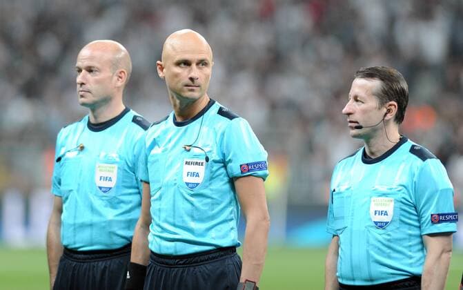 Referee Sergei Karasev during Besiktas vs. Leipzig UEFA Champions League game at Vodafone Park, Istanbul, September 26th, 2017. (  Copyright: HikmetxSaatci 15811163