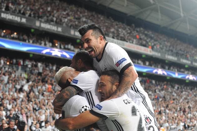Besiktas players celebrates for Anderson Talisca s goal during the UEFA Champions League Group G match between Besiktas and RB Leipzig at Vodafone Park in Istanbul , Turkey on September 26 , 2017 . 